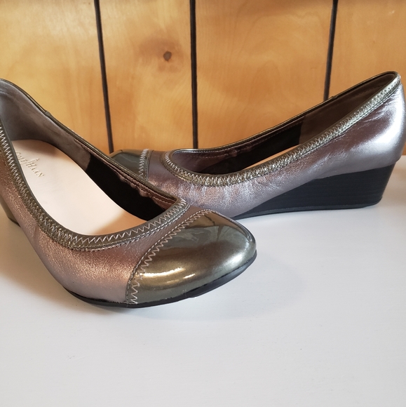 Cole Haan NikeAir Wedges Shoes - Picture 2 of 7